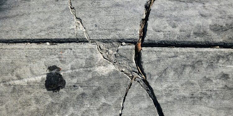 5 Hal yang Menjebak Pengendara di Jalan Parangtritis Jogja, Perhatikan demi Keselamatan dan Kenyamanan Bersama