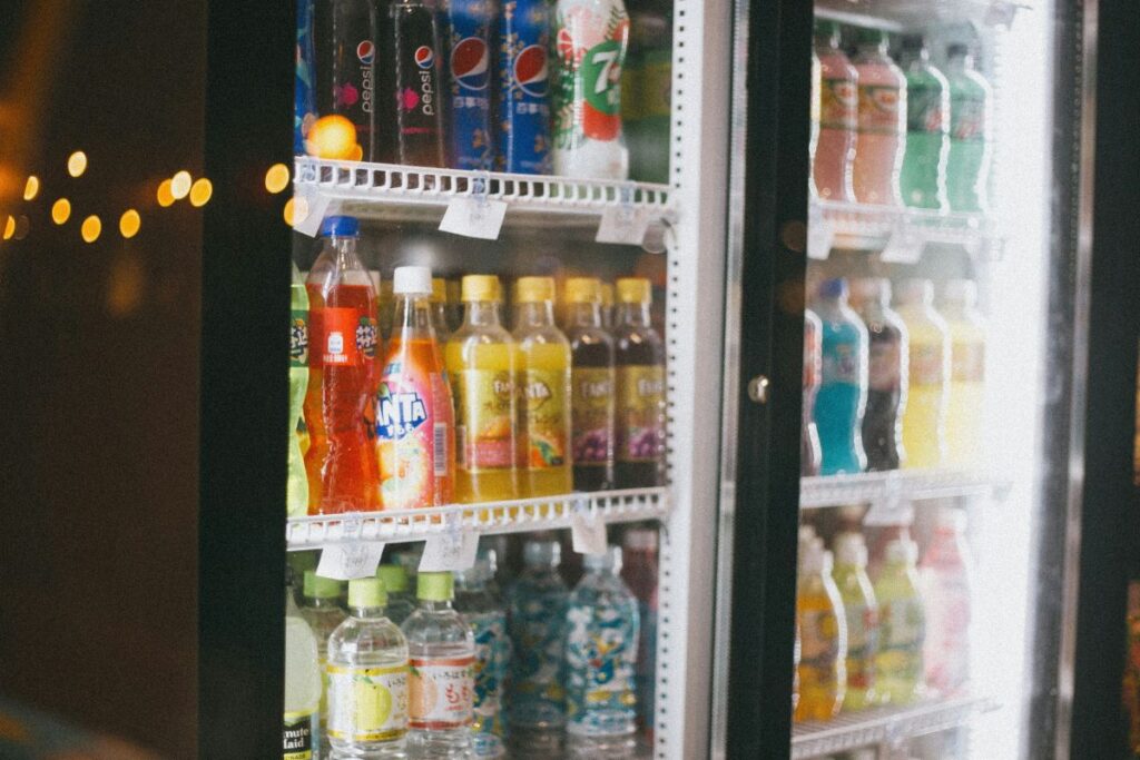 Kasta Nescafe Kaleng di Indomaret dari yang Berkelas sampai yang Mending Nggak Usah Ada