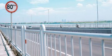 3 Sisi Gelap Jembatan Suramadu yang Bikin Wisatawan Enggan Balik Lagi ke Madura