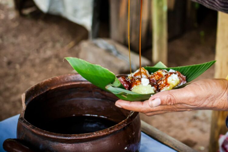 Aturan Tidak Tertulis Saat Jajan Lupis Mbah Satinem Jogja agar Tidak Kecewa