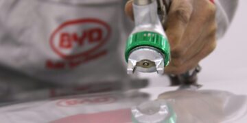 Jalan Kramat Raya Jakarta Pusat: Surga Nerakanya Bengkel Cat Duco