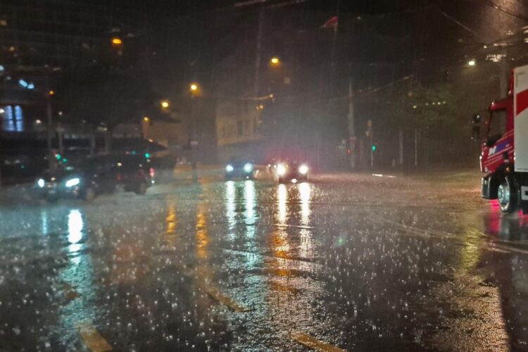 Aku Cinta Kartasura, Kecuali Saat Hujan, Pasti Banjir!