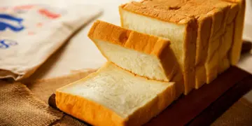 4 Kasta Teratas Varian Sari Roti yang Rasanya Tidak Pernah Mengecewakan Mojok.co