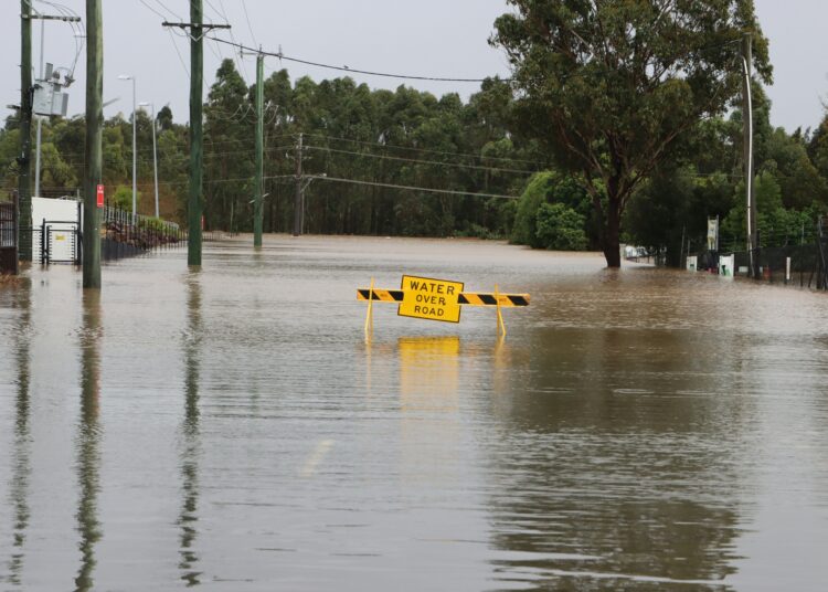 Banyu Urip, Kelurahan Paling Menderita di Surabaya (Unsplash)