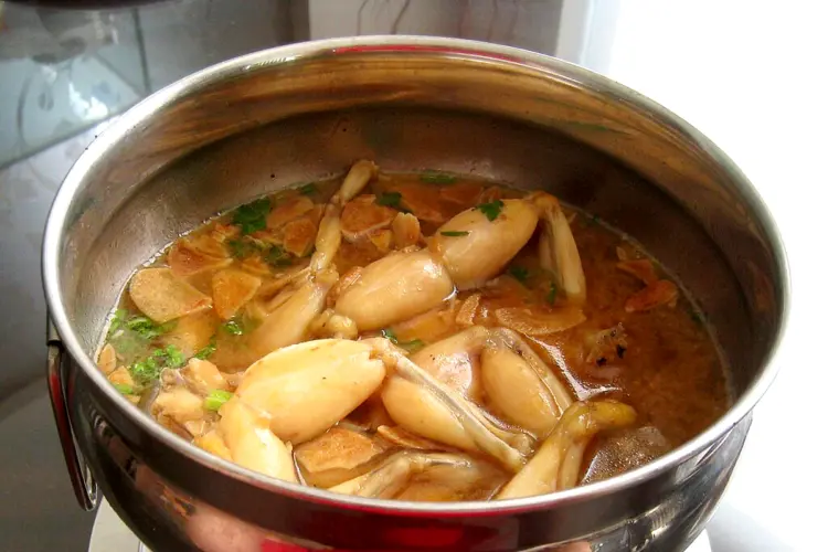 4 Makanan Khas Jawa Tengah Paling Red Flag- Busuk Baunya! (Wikimedia Commons)