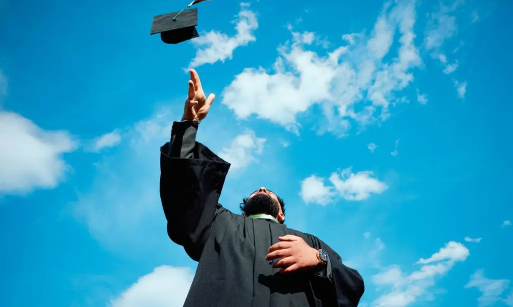 Turkiye Burslari, Beasiswa Pemerintah Turki yang Layak Diperebutkan, Lolosnya Gampang dan Nggak Ada Kewajiban Mengabdi Mojok.co