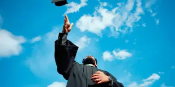 Turkiye Burslari, Beasiswa Pemerintah Turki yang Layak Diperebutkan, Lolosnya Gampang dan Nggak Ada Kewajiban Mengabdi Mojok.co