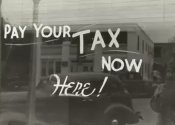 Pajak Naik dan UMR Mini- Sumber Derita Warga Jawa Tengah (Unsplash)