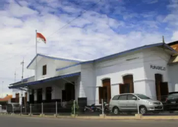 Purworejo Tak Butuh Kemewahan karena Hidup Aja Pas-pasan (Unsplash)