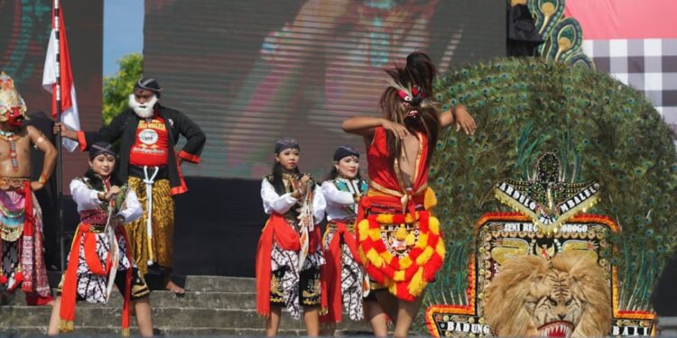 Ponorogo Cuma Reognya Aja yang Terkenal, Kotanya sih Nggak Terkenal Sama Sekali