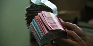 Bayar STNK Sudah Bikin Pusing, Sekarang Mau Ditambah Parkir Setahun, Selalu Ada Cara Baru Nambah Beban Rakyat