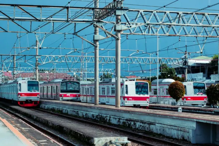 Gerbong KRL Khusus Perempuan Malah Nggak Aman untuk Perempuan Mojok.co