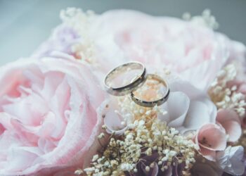 Pemuda Pati Takut Menikah karena Standar Mahar Nggak Masuk Akal seperti Duit Ratusan Juta, Motor, bahkan Mobil Mojok.co