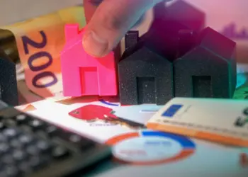 Rumah Lelang Memang Murah, tapi Banyak Risiko Tersembunyi yang Membuntuti Mojok.co