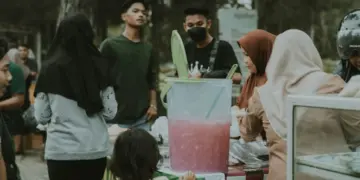 Cuan Jualan Takjil Memang Menggiurkan, tapi Cobaannya Nggak Kalah Besar Mojok.co