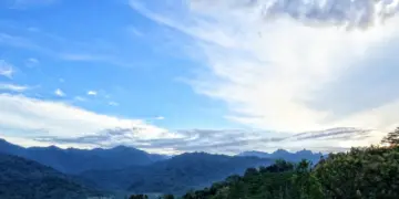 Bukit Menoreh, Tempat Wisata Kulon Progo yang Bikin Kapok untuk Kembali Lagi Mojok.co