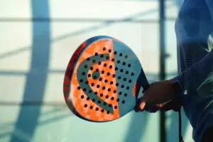 Rumah Dekat Lapangan Padel Adalah Lokasi Tempat Tinggal Paling Nggak Ideal