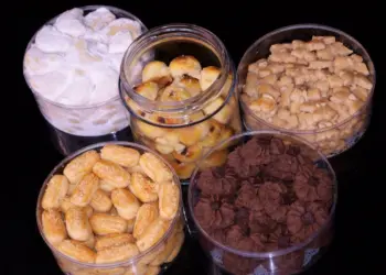 6 Dosa Penjual Kue Kering yang Bisa Merusak Momen Lebaran dan Sulit Dimaafkan Pembeli Mojok.co