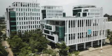 3 Tempat yang Bikin Saya Merindukan Tangerang Selatan (Wikimedia Commons)