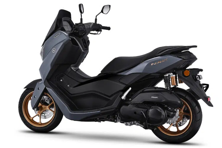 5 Kasta Penunggang Yamaha NMAX Dari Hina sampai Berbahaya