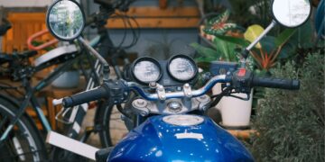 Motor Honda CB Lawas, Standar Sukses Pemuda Purworejo yang Merantau ke Jakarta Mojok.co