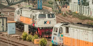 4 Hal yang Bakal Hilang kalau Kursi Berhadapan Kereta Ekonomi Lenyap Mojok.co