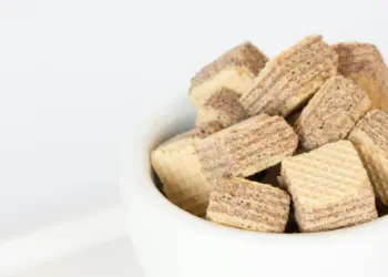 5 Suguhan Lebaran Khas Jogja yang Mulai Sulit Ditemukan Terutama di Rumah-rumah Daerah Kota Mojok.co