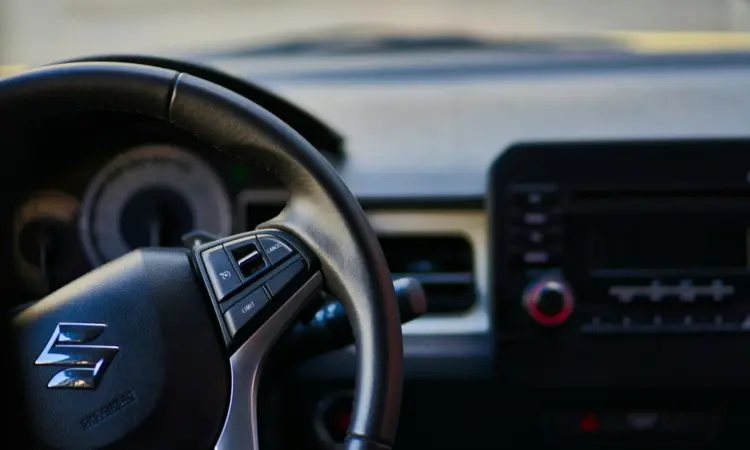 Kebohongan Suzuki Ertiga yang Nggak Masuk dalam Brosur Promosi Mojok.co