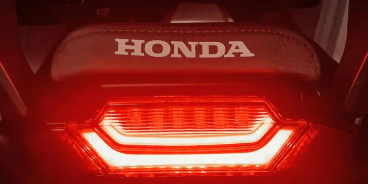 Pesimis pada Honda Beat Karbu Berubah Respek karena Bisa Awet 12 Tahun Tanpa Rewel Mojok.co