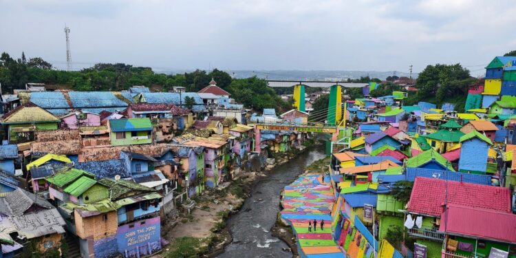 Merantau ke Malang Menyadarkan Saya Betapa Payah Hidup di Bojonegoro Mojok.co