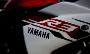 Penyesalan “Membuang” Yamaha F1ZR Marlboro yang Kini Harganya Naik Lebih dari 10 Kali Lipat
