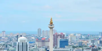 Jakarta yang Keras di Dalam Ingatan Arek Surabaya (Unsplash)