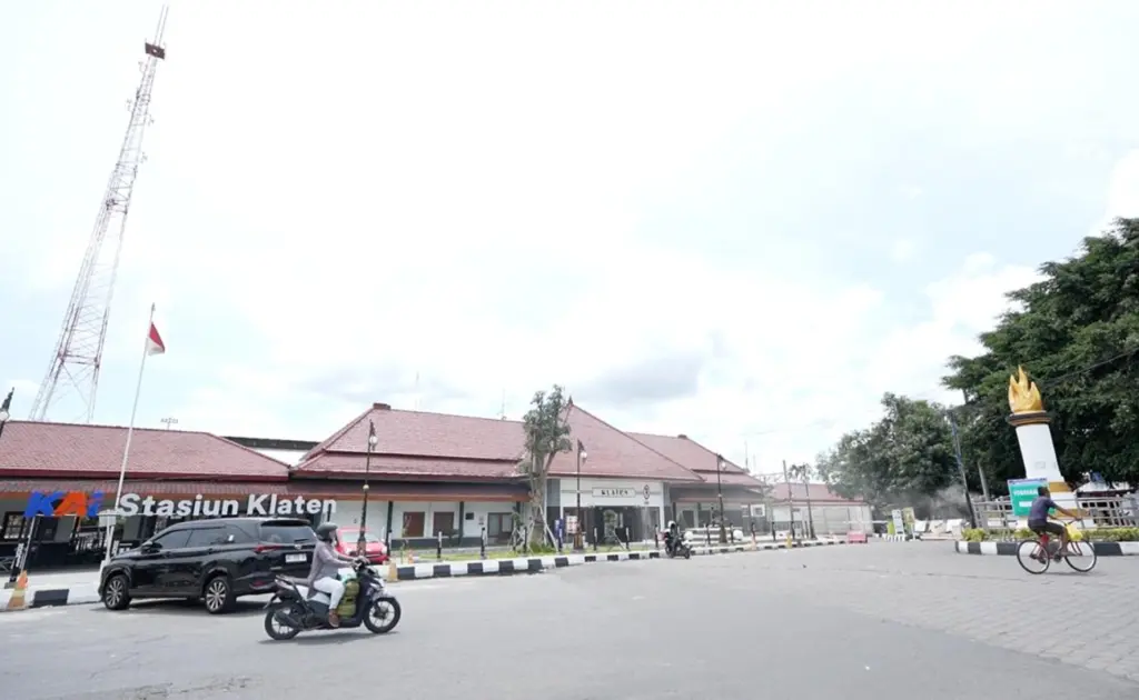 Stasiun Klaten Stasiun Legendaris yang Semakin Modern