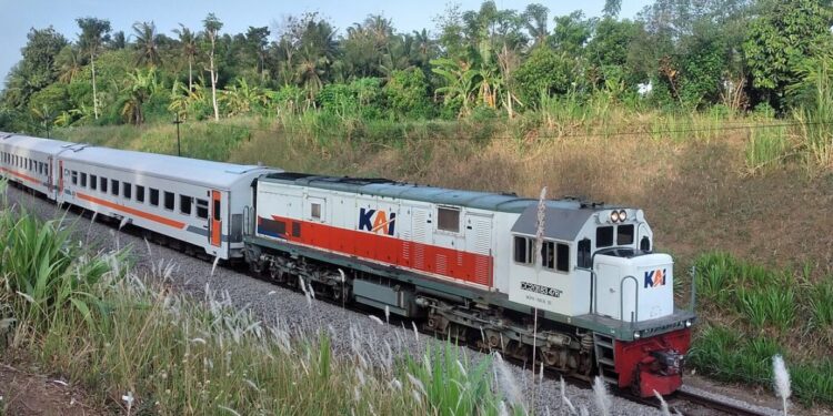 5 Kasta Kursi KA Probowangi yang Menentukan Nyaman Tidaknya Perjalanan Mudikmu