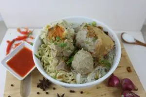 5 Dosa Warung Bakso yang Bikin Hilang Nafsu Makan, Bahkan Sebelum Sendok Pertama