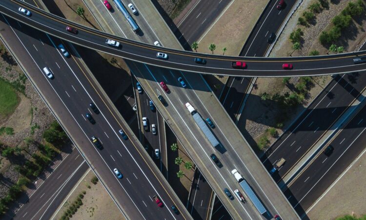 Warga Tangerang Orang Paling Sabar Se-Jabodetabek, Sehari-hari Terjebak di Tol Jakarta-Tangerang yang Absurd Mojok.co