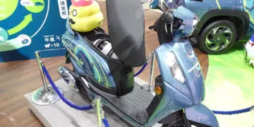 Suzuki Access 125 Motor Paling Kasihan: Tampilan Retro Elegan dan Fitur Lengkap, tapi Masih Aja Kalah Saing dari Skuter Matic Lain Mojok.co