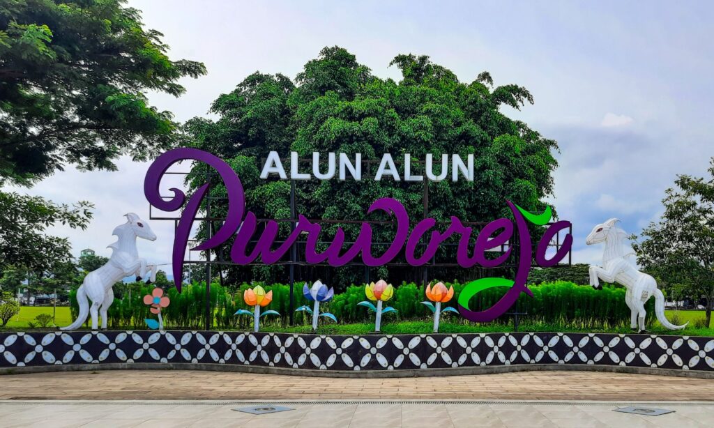 Sudah Saatnya Purworejo Turunkan Ego dan Belajar dari Kebumen daripada Semakin Tertinggal Mojok.co