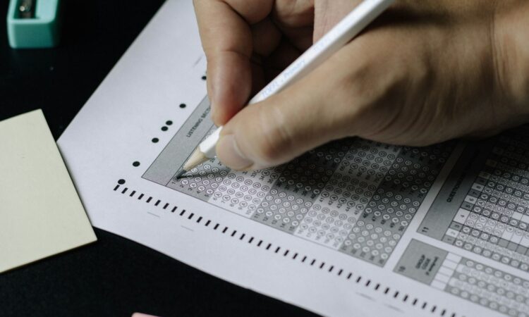 Latihan Ujian CPNS Bikin Kena Mental karena Soal-soal TWK yang Absurd Mojok.co