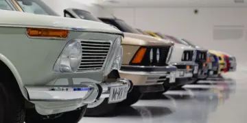 Suzuki Jimny Jangkrik hingga Toyota Yaris Bakpao, 6 Julukan Mobil Paling Unik karena Desainnya yang Aneh Mojok.co