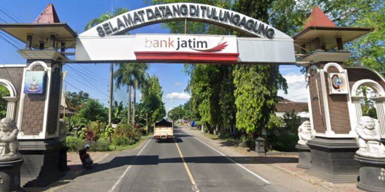 Tulungagung Perlu Banyak Belajar dari Pacitan agar Wisata Pantainya Tidak Makin Tertinggal Mojok.co