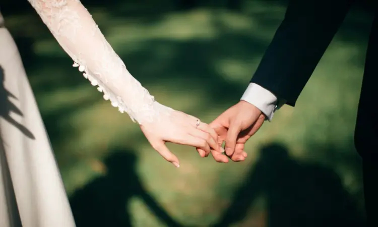 Pengeluaran Tak Terduga setelah Menikah, Bikin Pusing dan Hampir Berutang Tiap Bulan Mojok.co