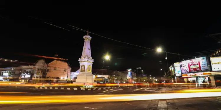 Dibanding Surabaya dan Semarang, Jogja Masih Jadi Pilihan Terbaik untuk Kuliah Mojok.co