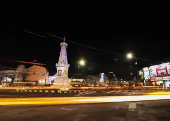 Jangan Terbuai Romantisme Jogja, Kota Ini Punya Seribu Jebakan buat Mahasiswanya Mojok.co kota pelajar
