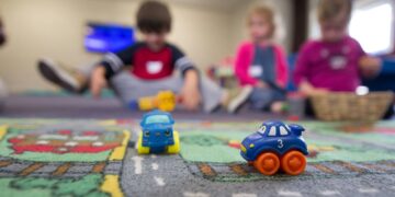 Menyalahkan Ortu yang Menitipkan Anaknya di Daycare Adalah Komentar Paling Jahat dan Tidak Perlu Mojok.co