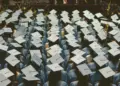 Pengalaman Kuliah S2 UGM Nyambi Jadi MUA, Nggak Malu walau Sempat Merias Temen yang Lulus Duluan Mojok.co