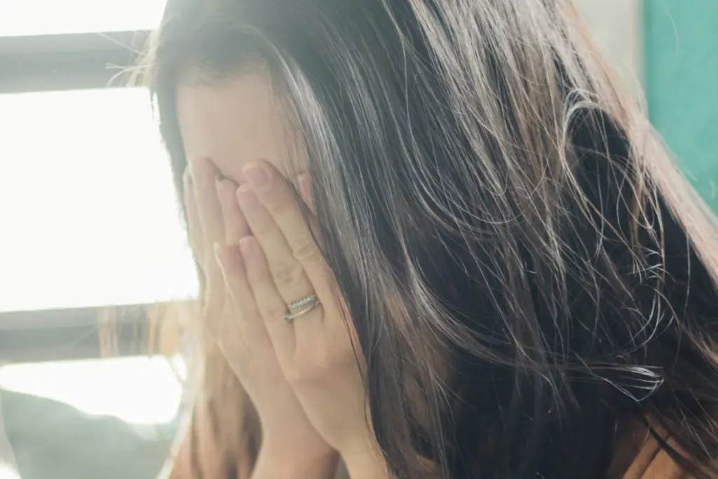 Derita Gen Z Bernama Sri- Sering Dikira Bibi Kantin dan Pembantu (Unsplash)