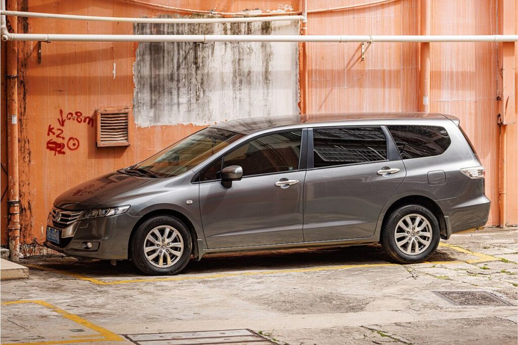 Honda Odyssey: Mobil Indah, tapi Jalan Nasibnya Tak Mudah