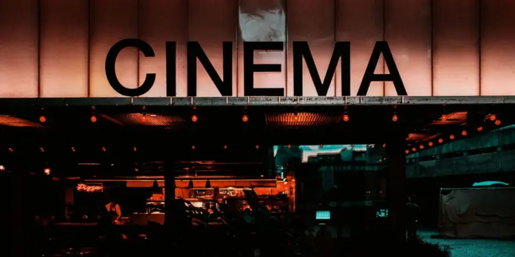 Bioskop Sukabumi Nggak Menarik, Warga Pilih Nonton di Bogor daripada di Kota Sendiri Mojok.co