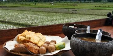 4 Soto Khas Semarang yang Wajib Dicicipi Wisatawan Minimal Sekali Seumur Hidup Mojok.co